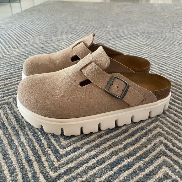 SOLD - Picture 6 of 8